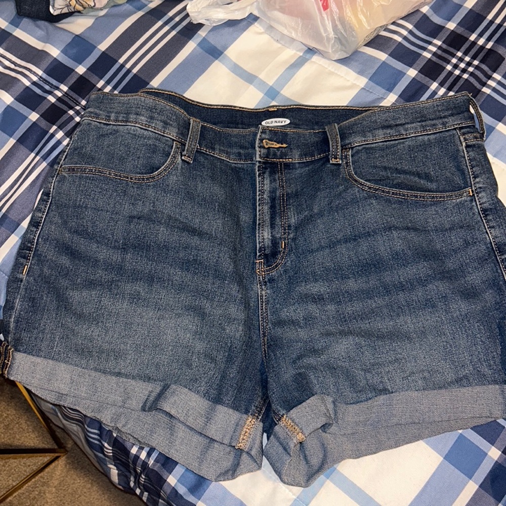 Great condition old navy shorts